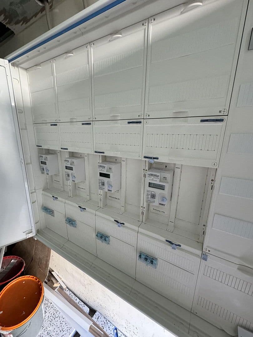 Predaj domu 390 m², pozemek 587 m², Mandern, Porýnie-Falcko Predaj domu 390 m², pozemek 587 m², Mandern, Porýnie-Falcko