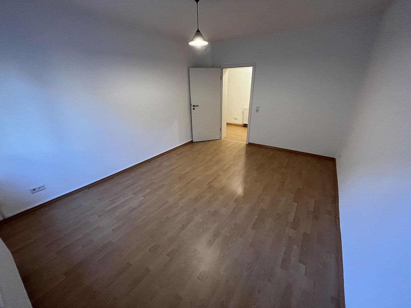 Prenájom bytu 2-izbový 58 m², Schillerstr. 32, Dortmund, Severné Porýnie - Westfálsko Prenájom bytu 2-izbový 58 m², Schillerstr. 32, Dortmund, Severné Porýnie - Westfálsko