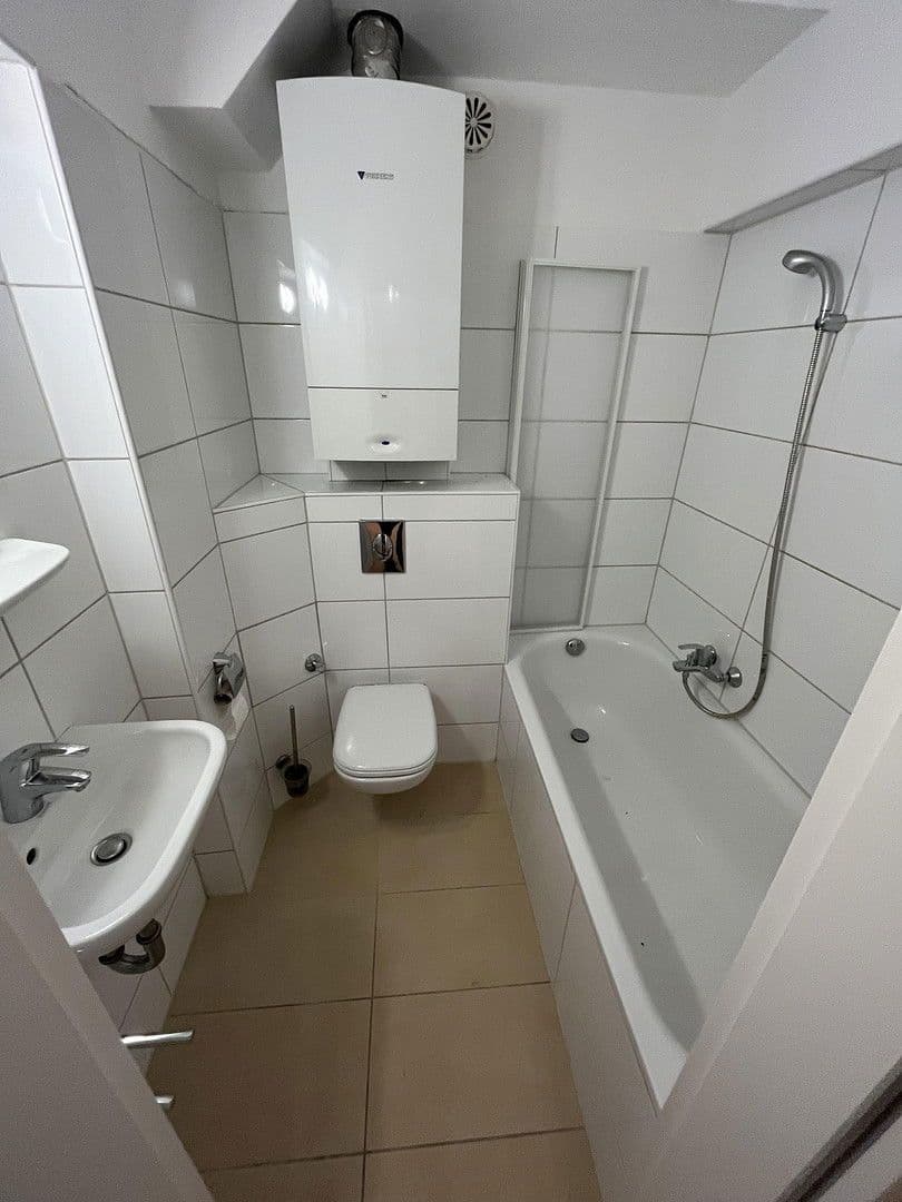 Prenájom bytu 2-izbový 58 m², Schillerstr. 32, Dortmund, Severné Porýnie - Westfálsko Prenájom bytu 2-izbový 58 m², Schillerstr. 32, Dortmund, Severné Porýnie - Westfálsko