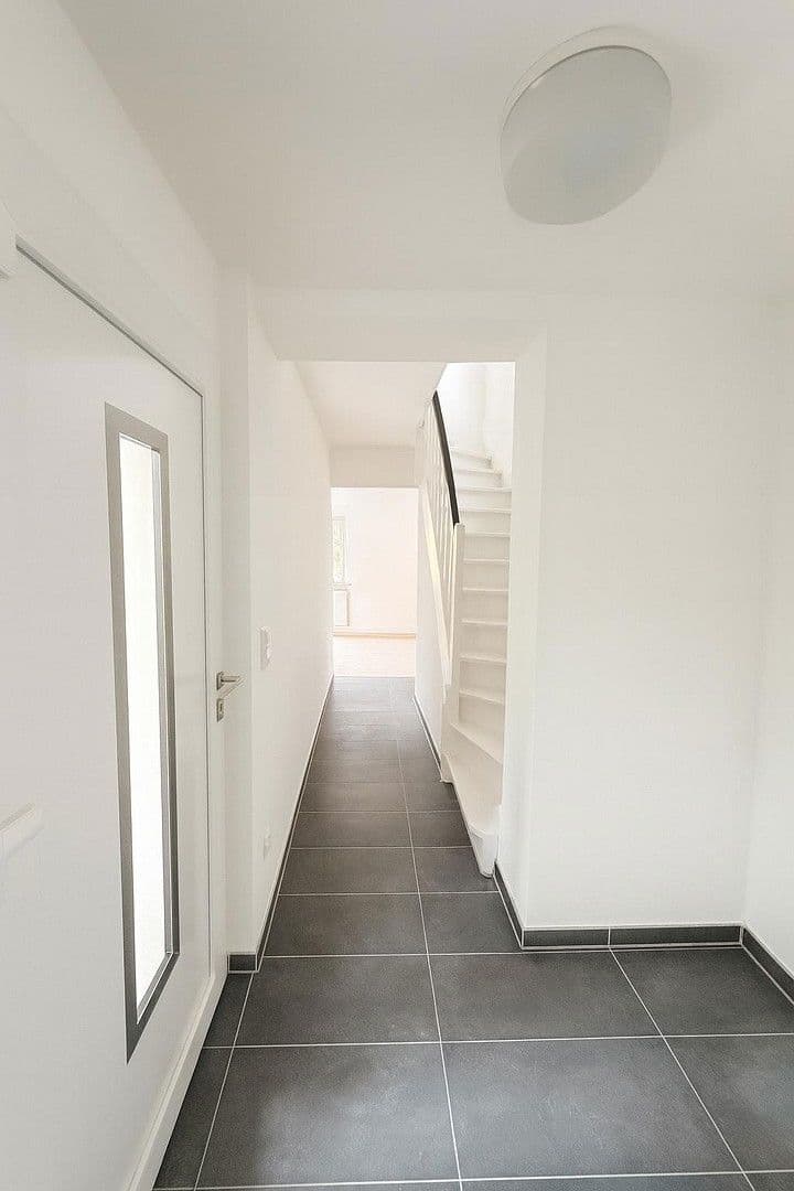 Predaj domu 95 m², pozemek 273 m², Am Vogelherd 17, Berlin, Berlín Predaj domu 95 m², pozemek 273 m², Am Vogelherd 17, Berlin, Berlín