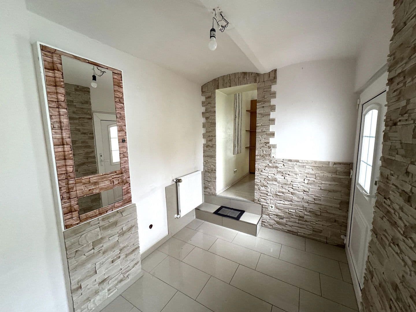 Predaj domu 124 m², pozemek 339 m², Karbachstr. 2, Neuwied, Porýnie-Falcko Predaj domu 124 m², pozemek 339 m², Karbachstr. 2, Neuwied, Porýnie-Falcko