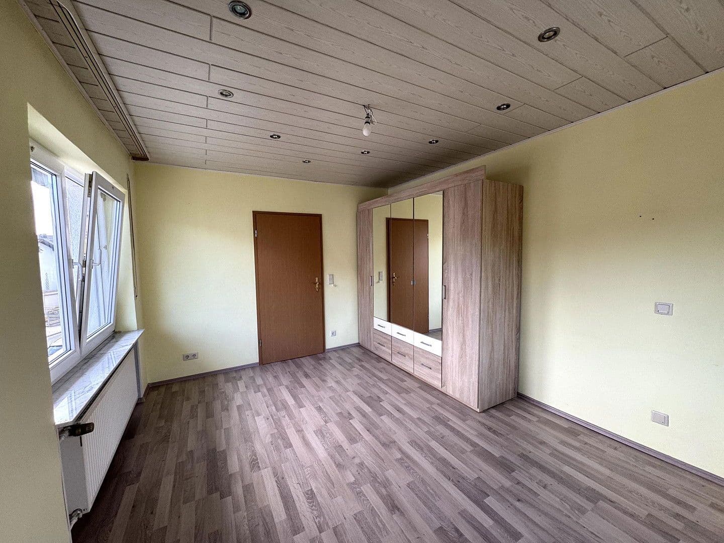 Predaj domu 124 m², pozemek 339 m², Karbachstr. 2, Neuwied, Porýnie-Falcko Predaj domu 124 m², pozemek 339 m², Karbachstr. 2, Neuwied, Porýnie-Falcko