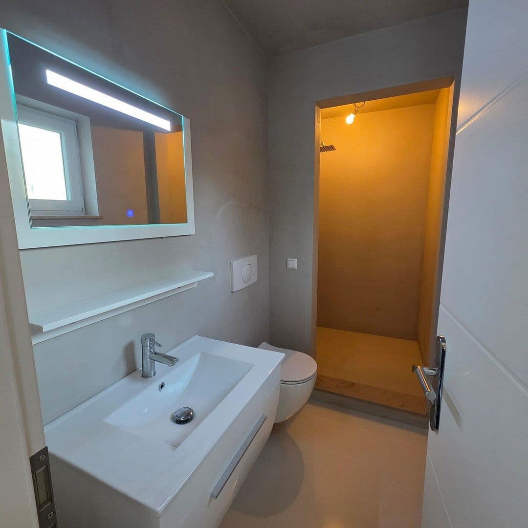 Predaj domu 121 m², pozemek 554 m², Deumener Weg 1, Hohenmölsen, Sasko-Anhaltsko Predaj domu 121 m², pozemek 554 m², Deumener Weg 1, Hohenmölsen, Sasko-Anhaltsko