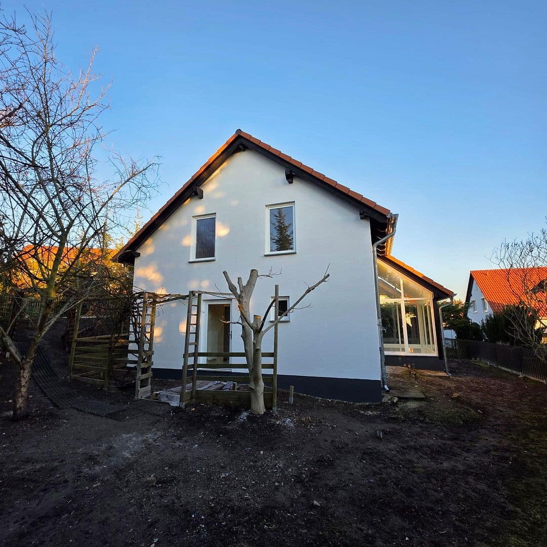 Predaj domu 121 m², pozemek 554 m², Deumener Weg 1, Hohenmölsen, Sasko-Anhaltsko Predaj domu 121 m², pozemek 554 m², Deumener Weg 1, Hohenmölsen, Sasko-Anhaltsko