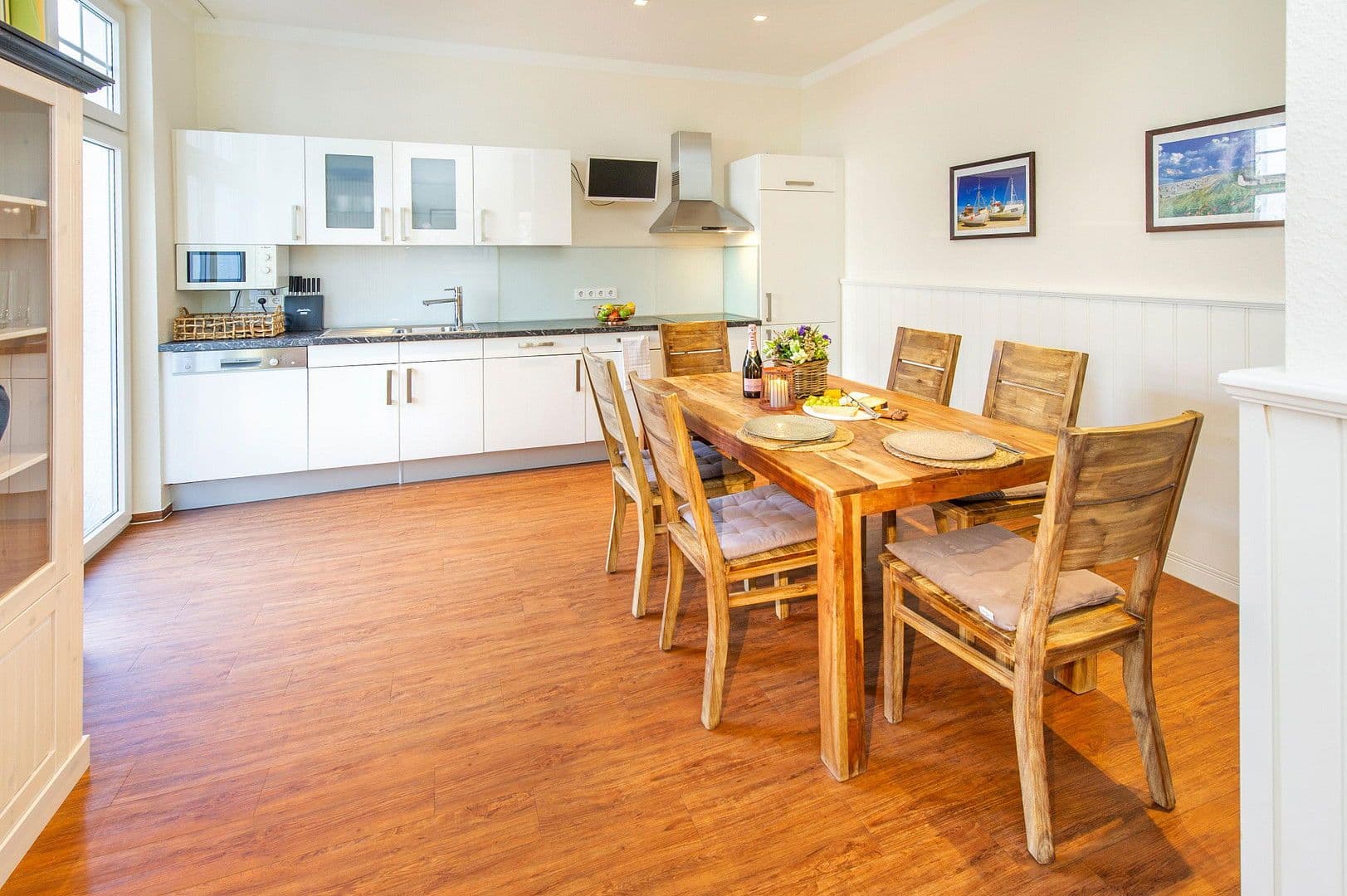 Predaj domu 546 m², pozemek 890 m², Friedrich-August-Straße, 10, Wangerooge, Dolné Sasko Predaj domu 546 m², pozemek 890 m², Friedrich-August-Straße, 10, Wangerooge, Dolné Sasko