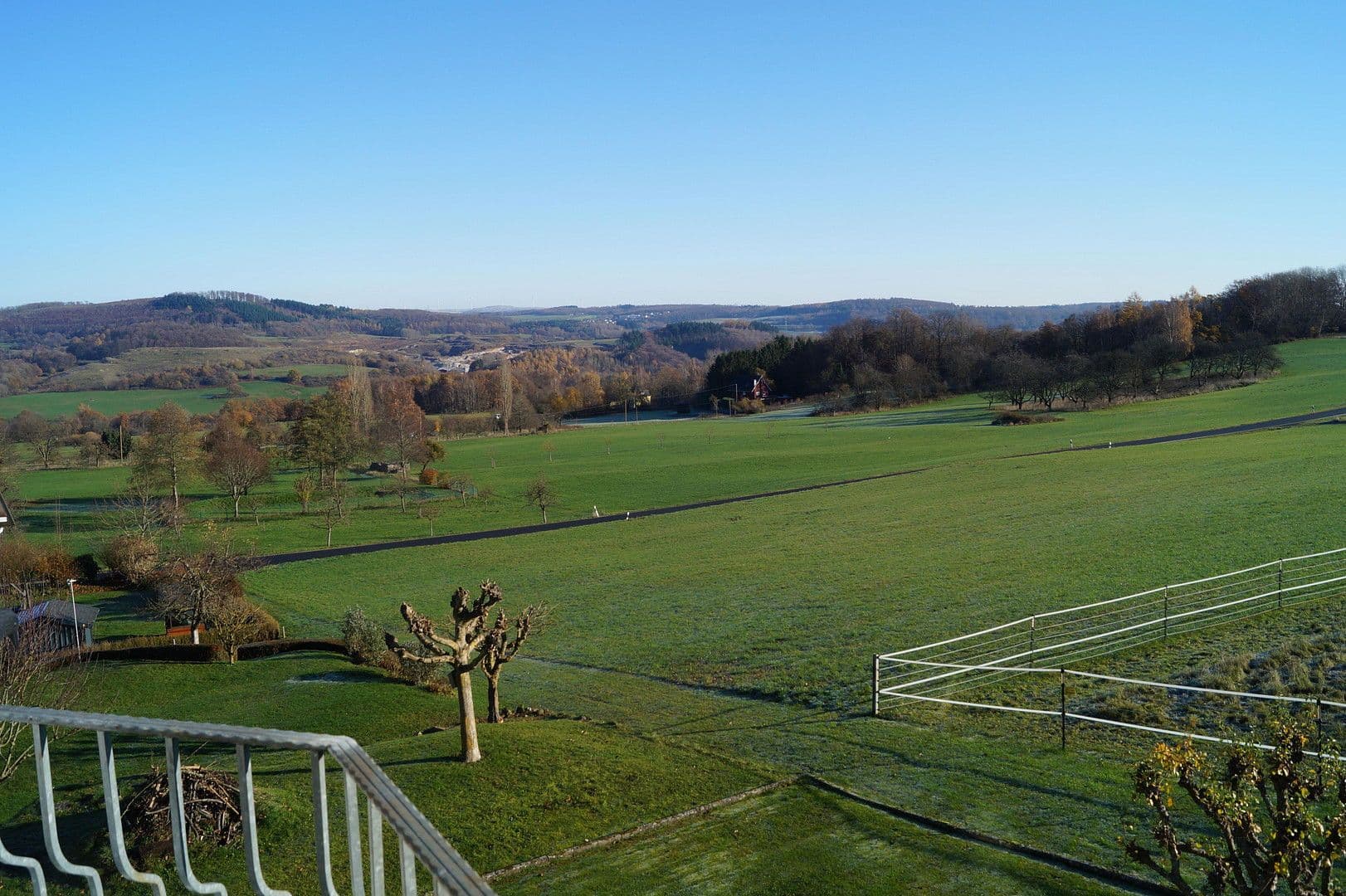 Predaj domu 190 m², pozemek 765 m², Vor dem Kalk 11, Berzhahn, Porýnie-Falcko Predaj domu 190 m², pozemek 765 m², Vor dem Kalk 11, Berzhahn, Porýnie-Falcko