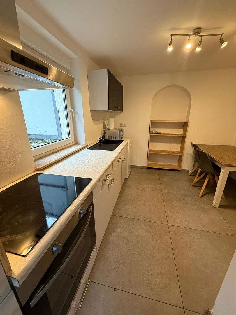 Prenájom bytu 4-izbový 120 m², Händelstraße 26, Limeshain, Hesensko Prenájom bytu 4-izbový 120 m², Händelstraße 26, Limeshain, Hesensko