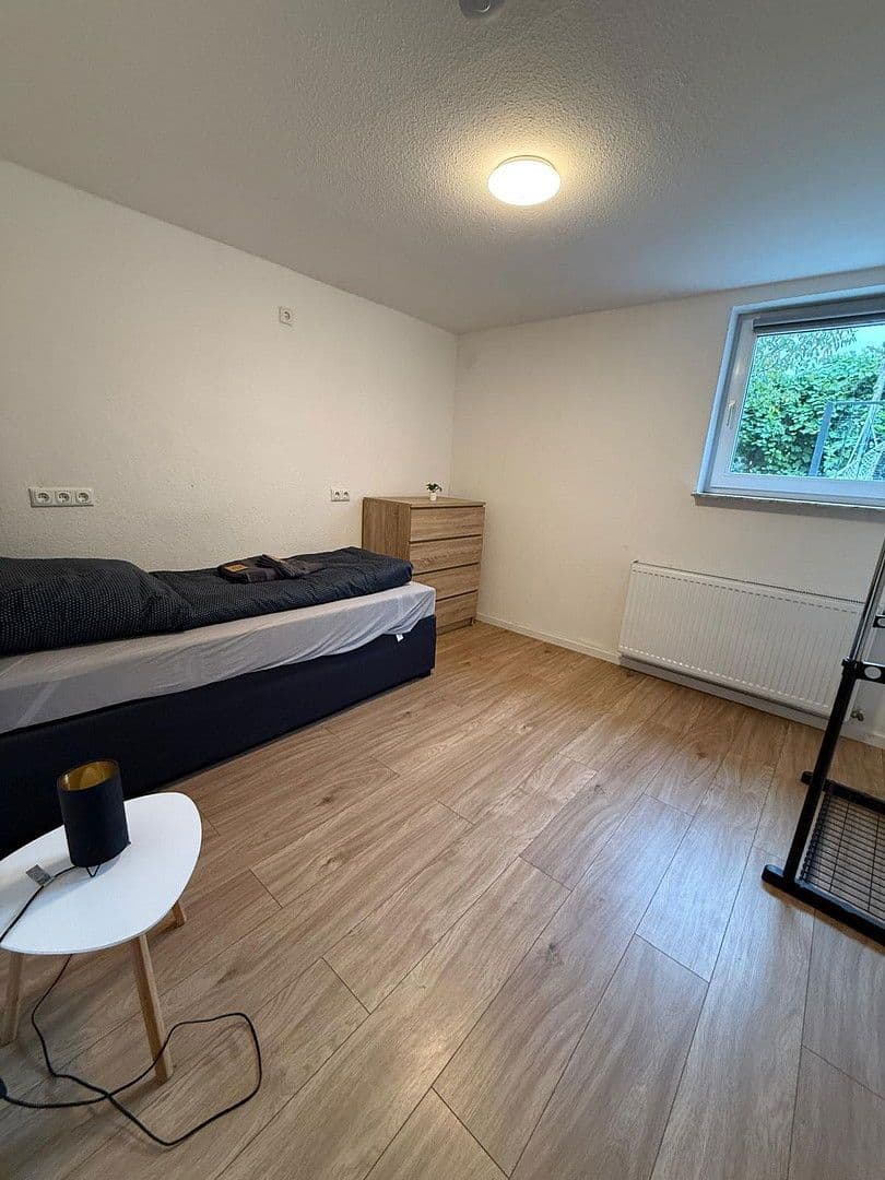 Prenájom bytu 4-izbový 120 m², Händelstraße 26, Limeshain, Hesensko Prenájom bytu 4-izbový 120 m², Händelstraße 26, Limeshain, Hesensko