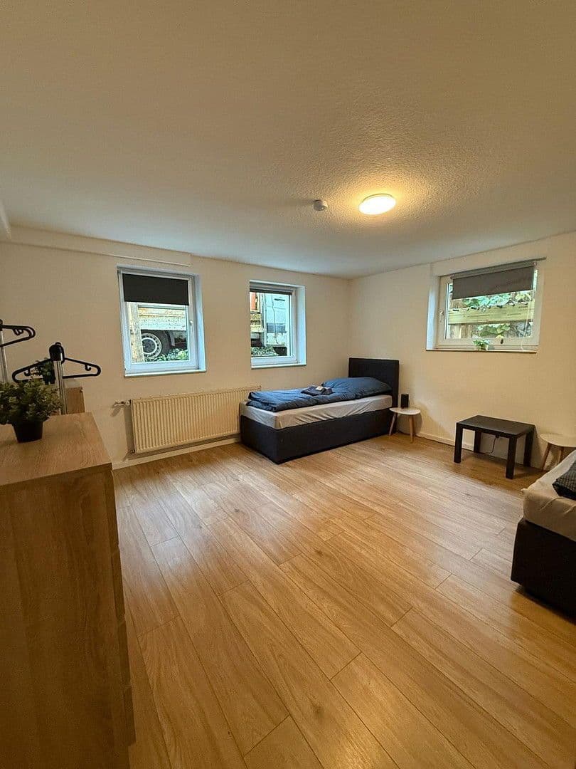 Prenájom bytu 4-izbový 120 m², Händelstraße 26, Limeshain, Hesensko Prenájom bytu 4-izbový 120 m², Händelstraße 26, Limeshain, Hesensko