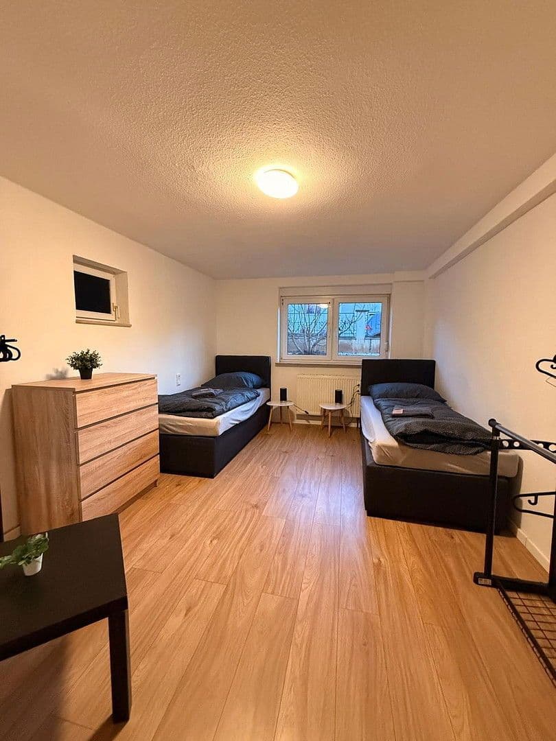 Prenájom bytu 4-izbový 120 m², Händelstraße 26, Limeshain, Hesensko Prenájom bytu 4-izbový 120 m², Händelstraße 26, Limeshain, Hesensko