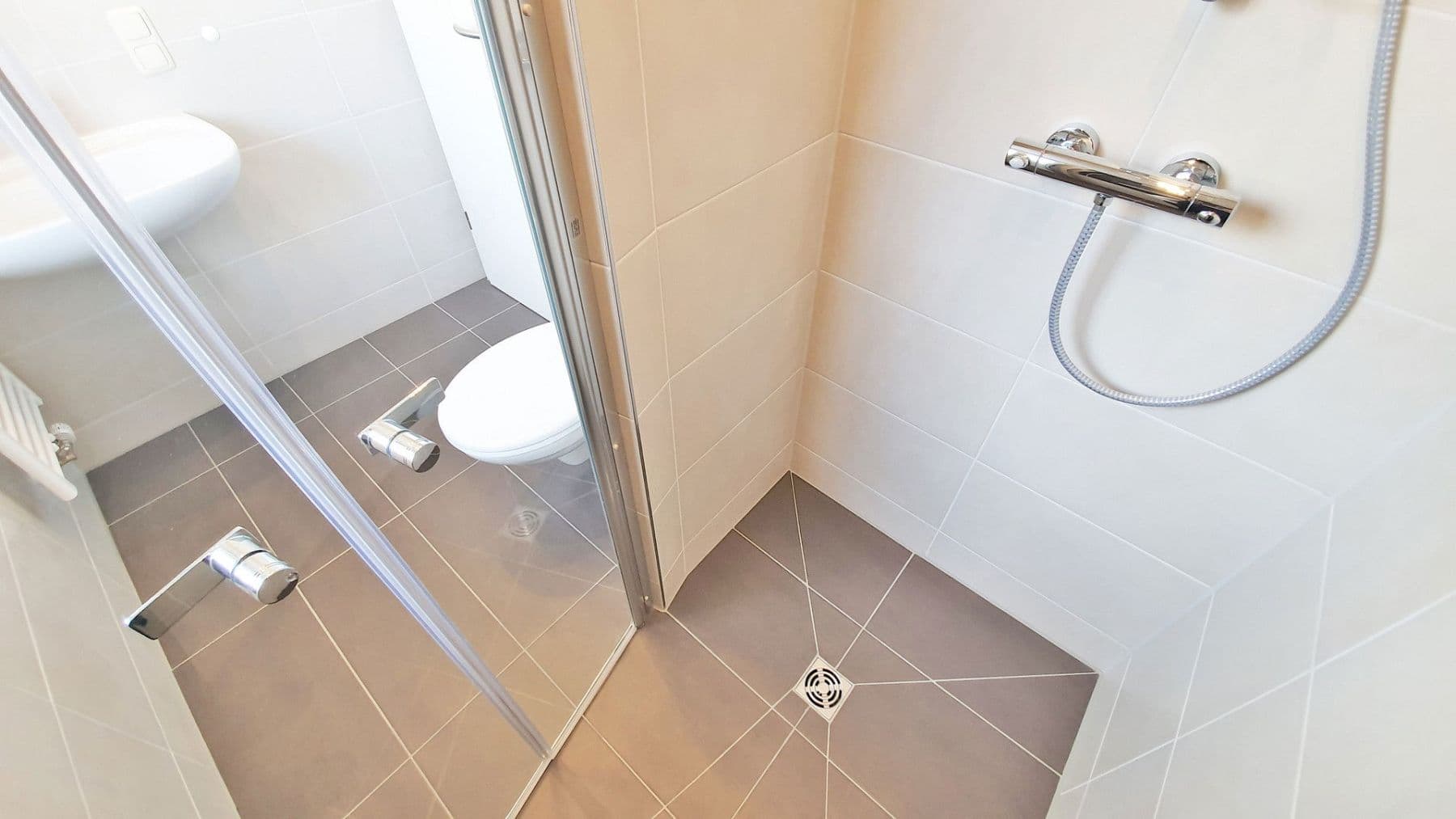 Prenájom domu 100 m², pozemek 180 m², Peine, Dolné Sasko Prenájom domu 100 m², pozemek 180 m², Peine, Dolné Sasko