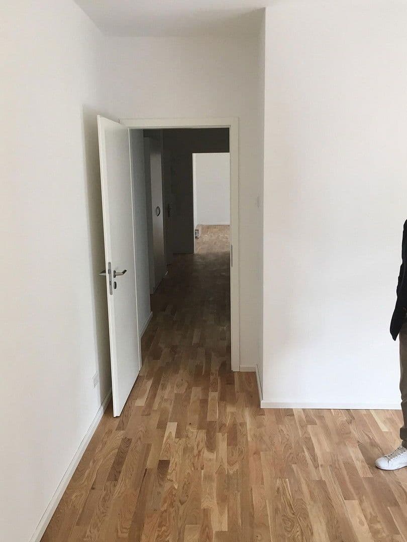 Predaj bytu 2-izbový 80 m², Südostallee 132, Berlin, Berlín Predaj bytu 2-izbový 80 m², Südostallee 132, Berlin, Berlín