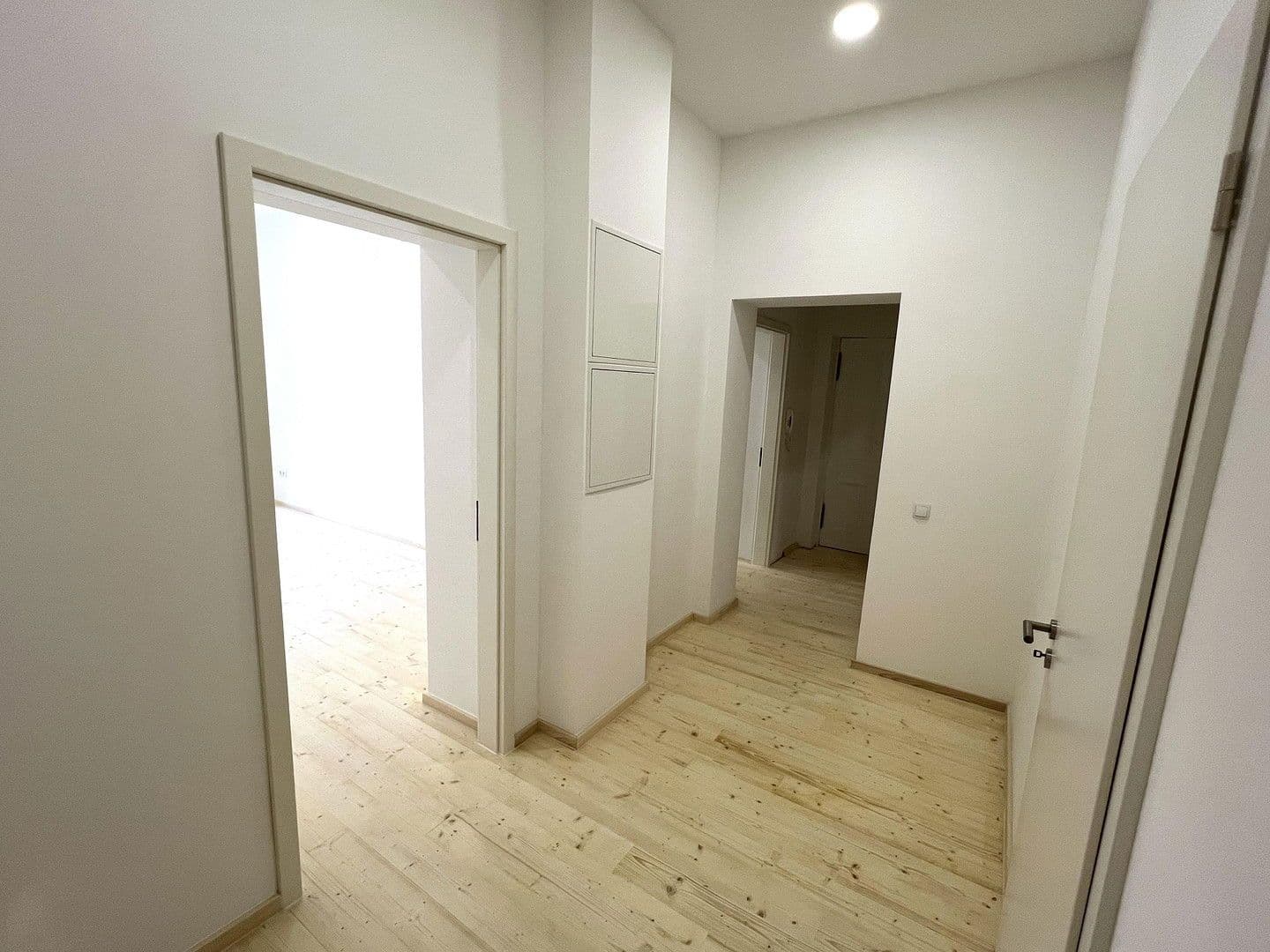 Predaj bytu 3-izbový 72 m², Leonhardtstraße 16, Berlin, Berlín Predaj bytu 3-izbový 72 m², Leonhardtstraße 16, Berlin, Berlín