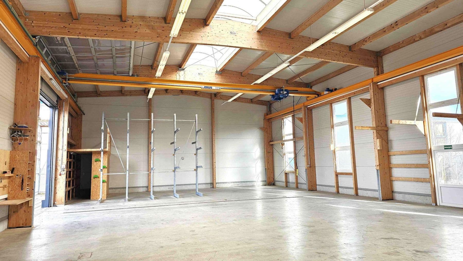 Prenájom nebytového priestoru 1.020 m², Große Isel 9, Neu-Ulm, Bavorsko Prenájom nebytového priestoru 1.020 m², Große Isel 9, Neu-Ulm, Bavorsko