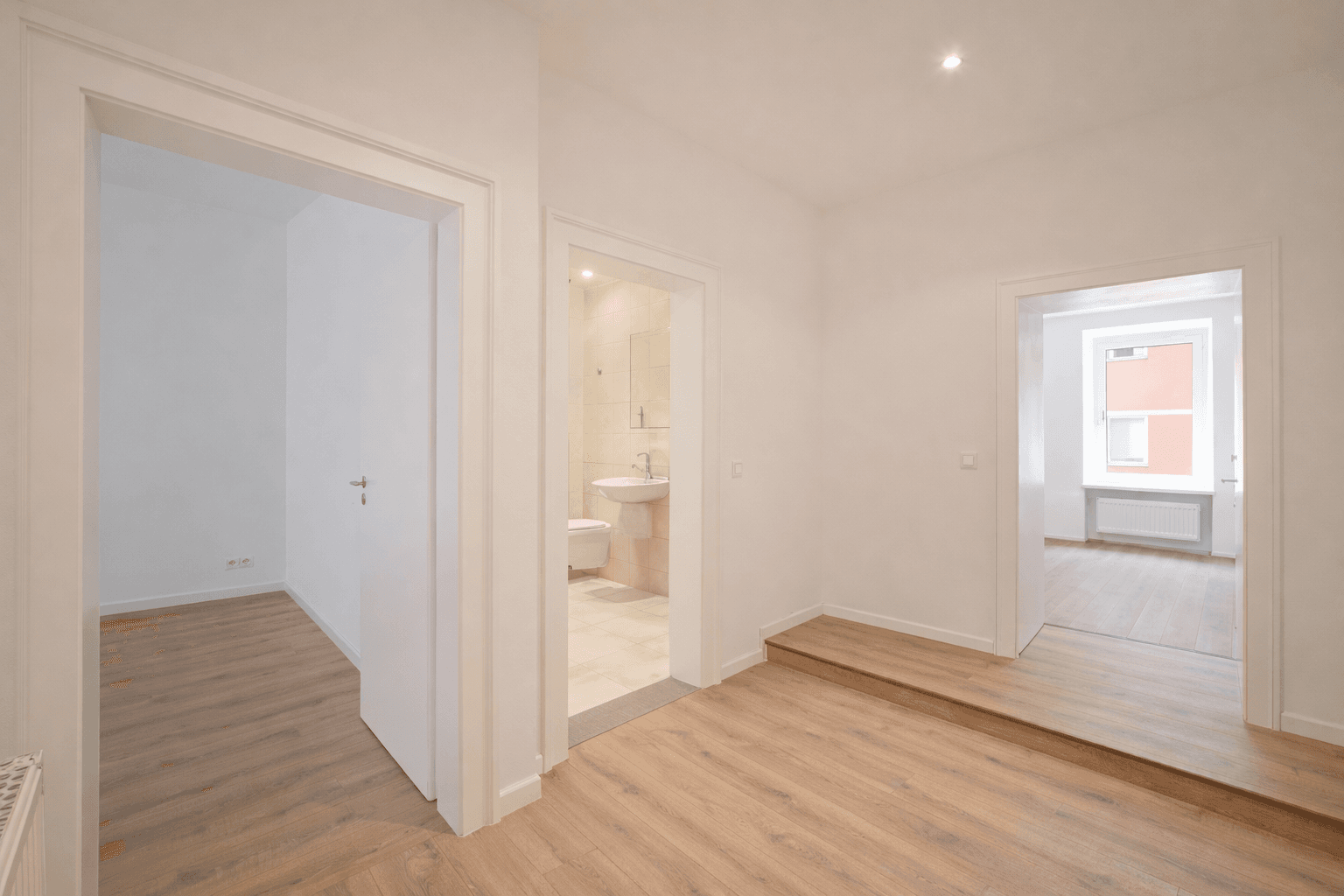 Predaj bytu 3-izbový 79 m², Schillerstraße, München, Bavorsko Predaj bytu 3-izbový 79 m², Schillerstraße, München, Bavorsko