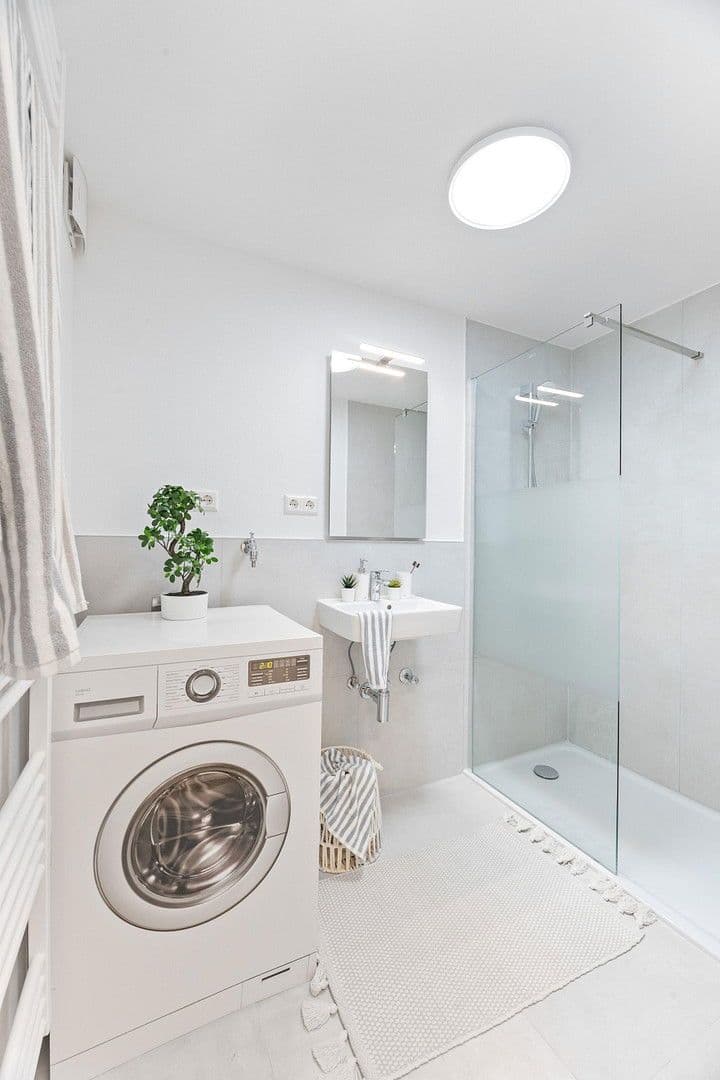 Predaj bytu 2-izbový 64 m², Dachswaldweg 46, Stuttgart- Vaihingen, Bádensko-Wurttembersko Predaj bytu 2-izbový 64 m², Dachswaldweg 46, Stuttgart- Vaihingen, Bádensko-Wurttembersko