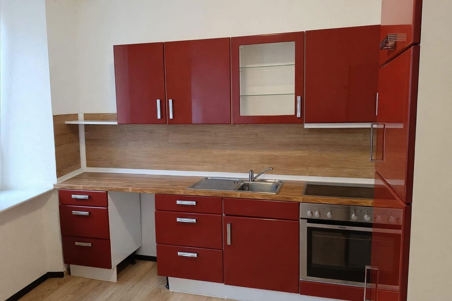 Prenájom bytu 3-izbový 78 m², Ludwigstraße 35, Bad Brückenau, Bavorsko Prenájom bytu 3-izbový 78 m², Ludwigstraße 35, Bad Brückenau, Bavorsko