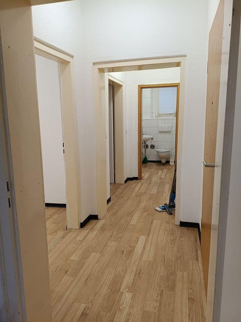 Prenájom bytu 3-izbový 78 m², Ludwigstraße 35, Bad Brückenau, Bavorsko Prenájom bytu 3-izbový 78 m², Ludwigstraße 35, Bad Brückenau, Bavorsko