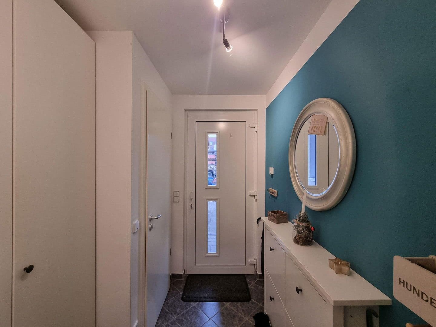 Predaj domu 119 m², pozemek 168 m², Hennigsdorf, Brandenbursko Predaj domu 119 m², pozemek 168 m², Hennigsdorf, Brandenbursko