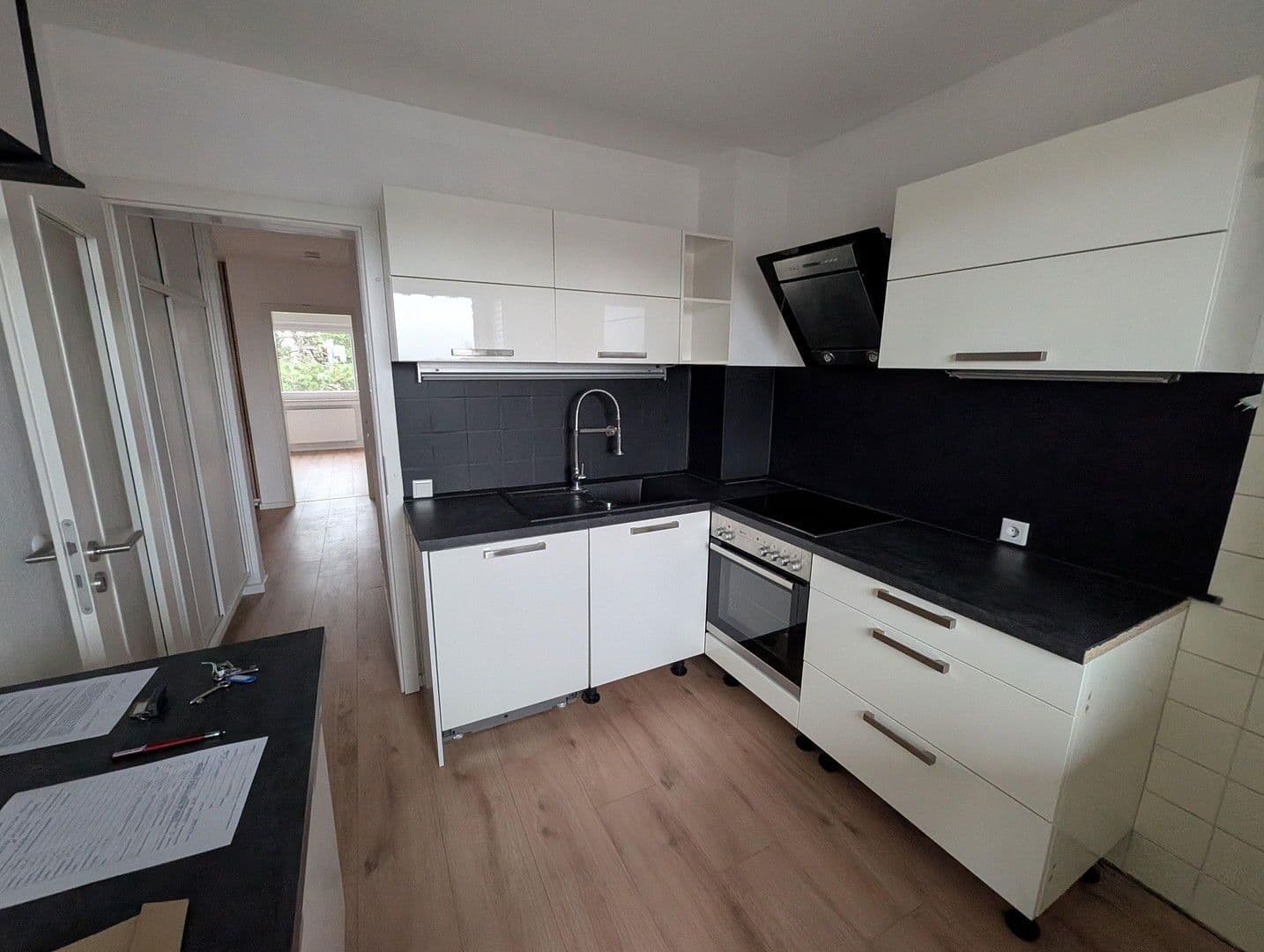 Prenájom bytu 3-izbový 72 m², Von-Leibniz-Str. 14, Erftstadt, Severné Porýnie - Westfálsko Prenájom bytu 3-izbový 72 m², Von-Leibniz-Str. 14, Erftstadt, Severné Porýnie - Westfálsko