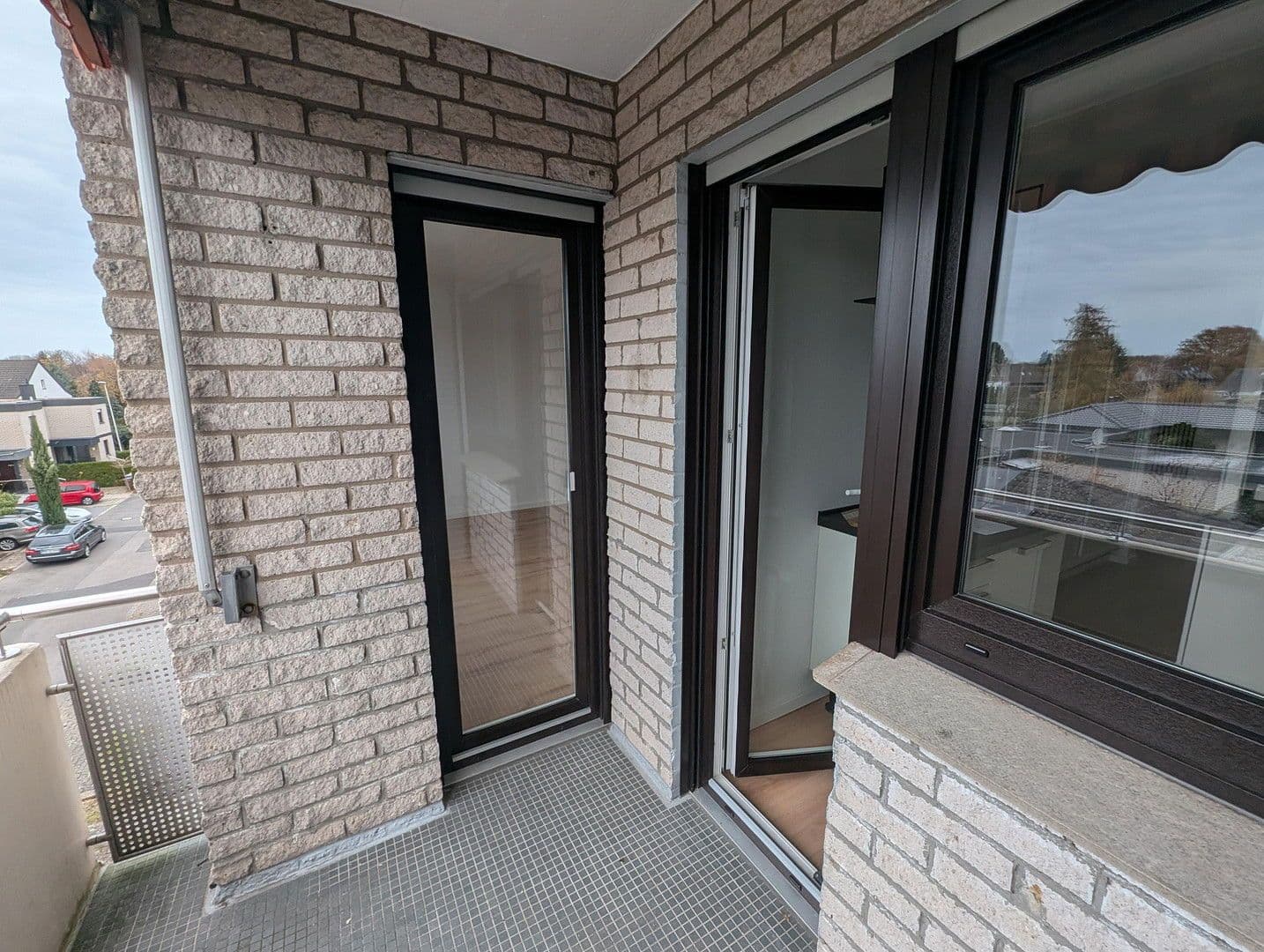 Prenájom bytu 3-izbový 72 m², Von-Leibniz-Str. 14, Erftstadt, Severné Porýnie - Westfálsko Prenájom bytu 3-izbový 72 m², Von-Leibniz-Str. 14, Erftstadt, Severné Porýnie - Westfálsko