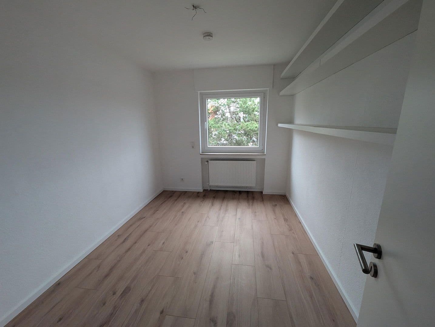 Prenájom bytu 3-izbový 72 m², Von-Leibniz-Str. 14, Erftstadt, Severné Porýnie - Westfálsko Prenájom bytu 3-izbový 72 m², Von-Leibniz-Str. 14, Erftstadt, Severné Porýnie - Westfálsko