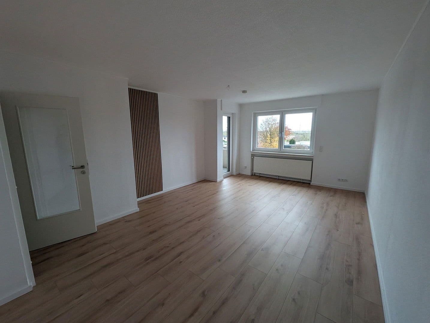 Prenájom bytu 3-izbový 72 m², Von-Leibniz-Str. 14, Erftstadt, Severné Porýnie - Westfálsko Prenájom bytu 3-izbový 72 m², Von-Leibniz-Str. 14, Erftstadt, Severné Porýnie - Westfálsko