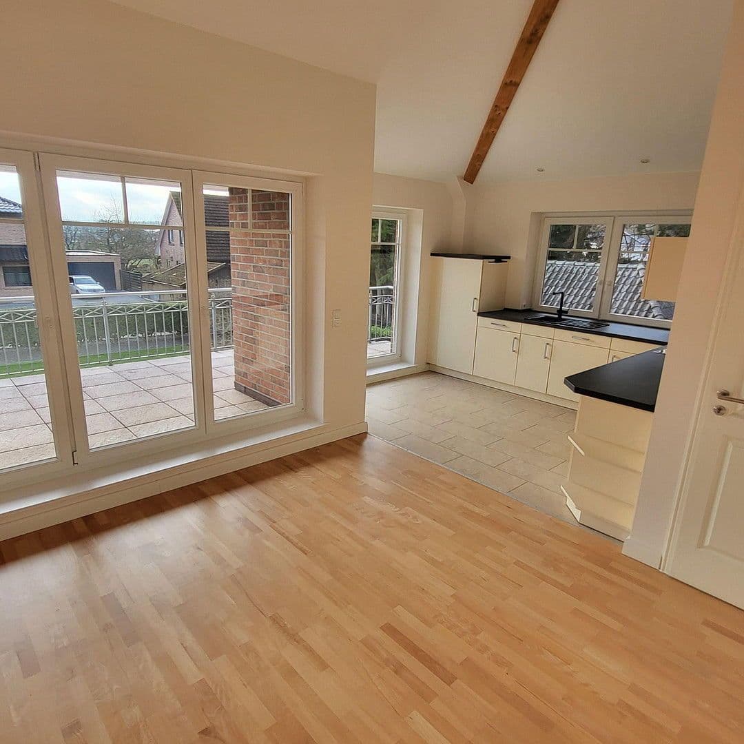 Prenájom bytu 3-izbový 95 m², Seevetal, Dolné Sasko Prenájom bytu 3-izbový 95 m², Seevetal, Dolné Sasko