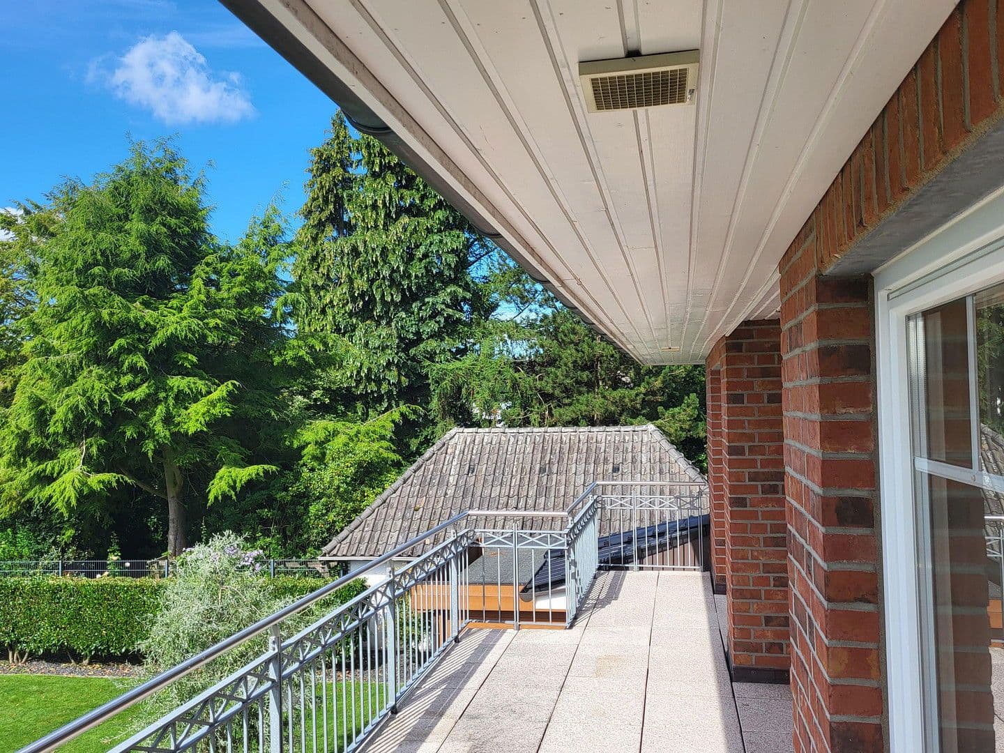 Prenájom bytu 3-izbový 95 m², Seevetal, Dolné Sasko Prenájom bytu 3-izbový 95 m², Seevetal, Dolné Sasko