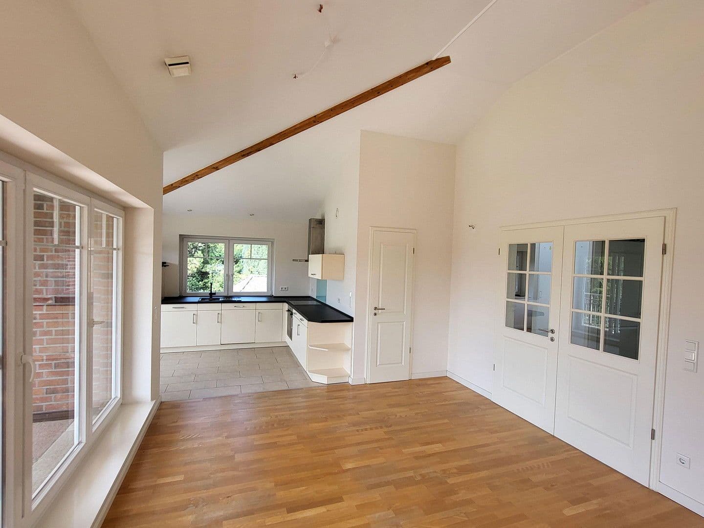 Prenájom bytu 3-izbový 95 m², Seevetal, Dolné Sasko Prenájom bytu 3-izbový 95 m², Seevetal, Dolné Sasko