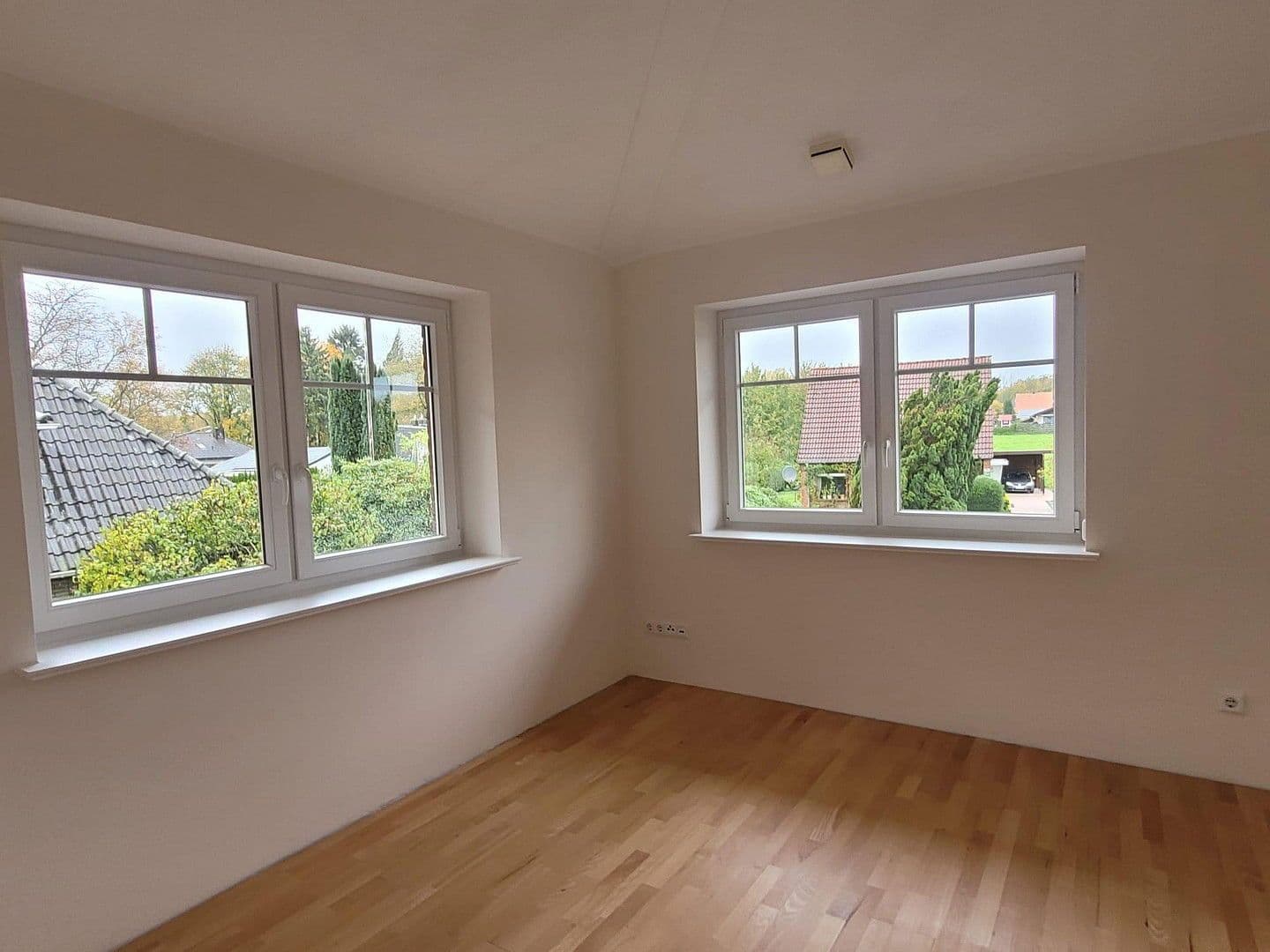 Prenájom bytu 3-izbový 95 m², Seevetal, Dolné Sasko Prenájom bytu 3-izbový 95 m², Seevetal, Dolné Sasko