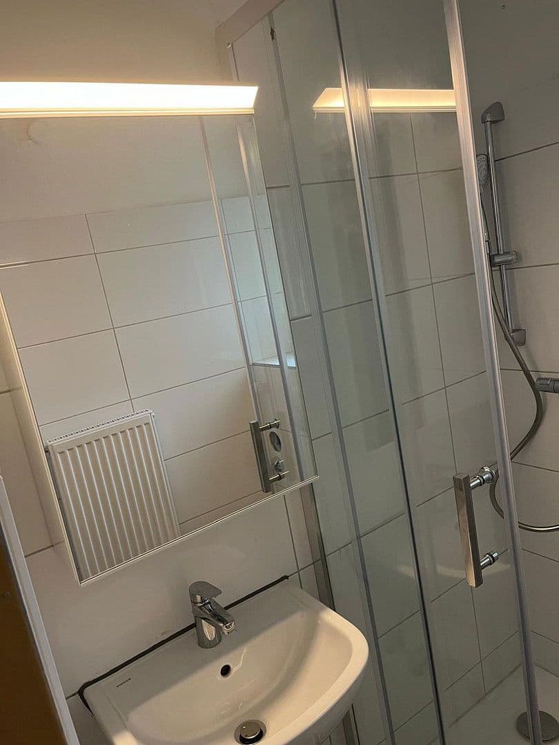 Prenájom bytu 1-izbový 42 m², Friedrich-Ebert-Str. 52-54, Schwetzingen, Bádensko-Wurttembersko Prenájom bytu 1-izbový 42 m², Friedrich-Ebert-Str. 52-54, Schwetzingen, Bádensko-Wurttembersko