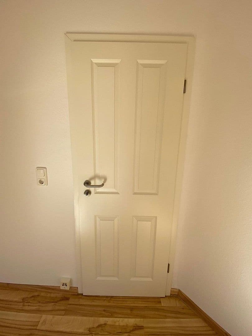 Prenájom bytu 3-izbový 60 m², Bergstraße 23, Bad Vilbel, Hesensko Prenájom bytu 3-izbový 60 m², Bergstraße 23, Bad Vilbel, Hesensko