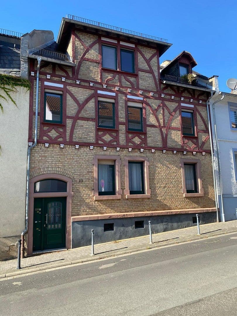 Prenájom bytu 3-izbový 60 m², Bergstraße 23, Bad Vilbel, Hesensko Prenájom bytu 3-izbový 60 m², Bergstraße 23, Bad Vilbel, Hesensko