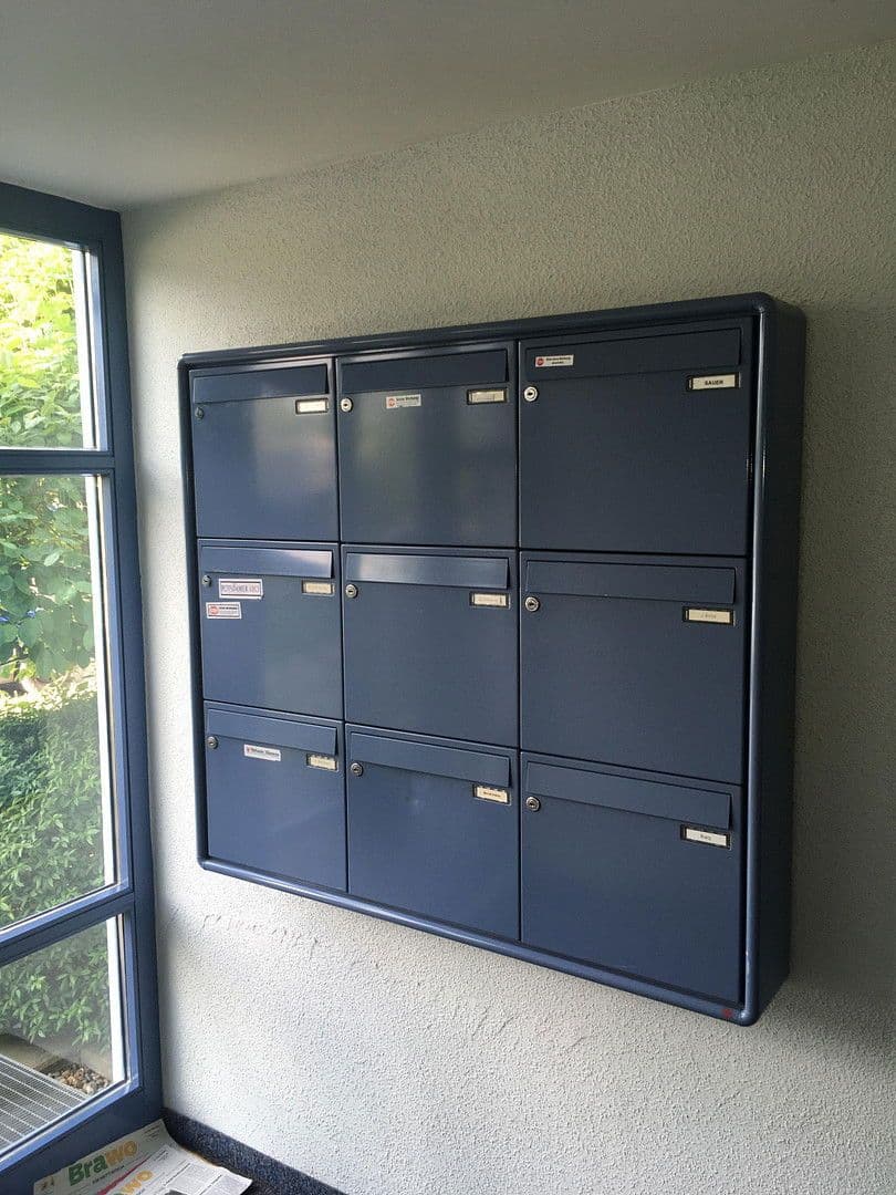 Prenájom bytu 3-izbový 72 m², Groß Kreutz (Havel), Brandenbursko Prenájom bytu 3-izbový 72 m², Groß Kreutz (Havel), Brandenbursko