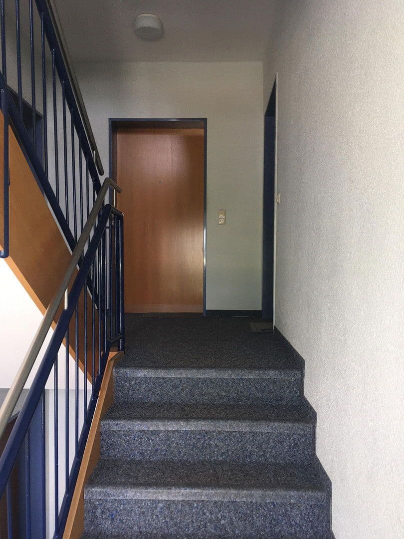 Prenájom bytu 3-izbový 72 m², Groß Kreutz (Havel), Brandenbursko Prenájom bytu 3-izbový 72 m², Groß Kreutz (Havel), Brandenbursko