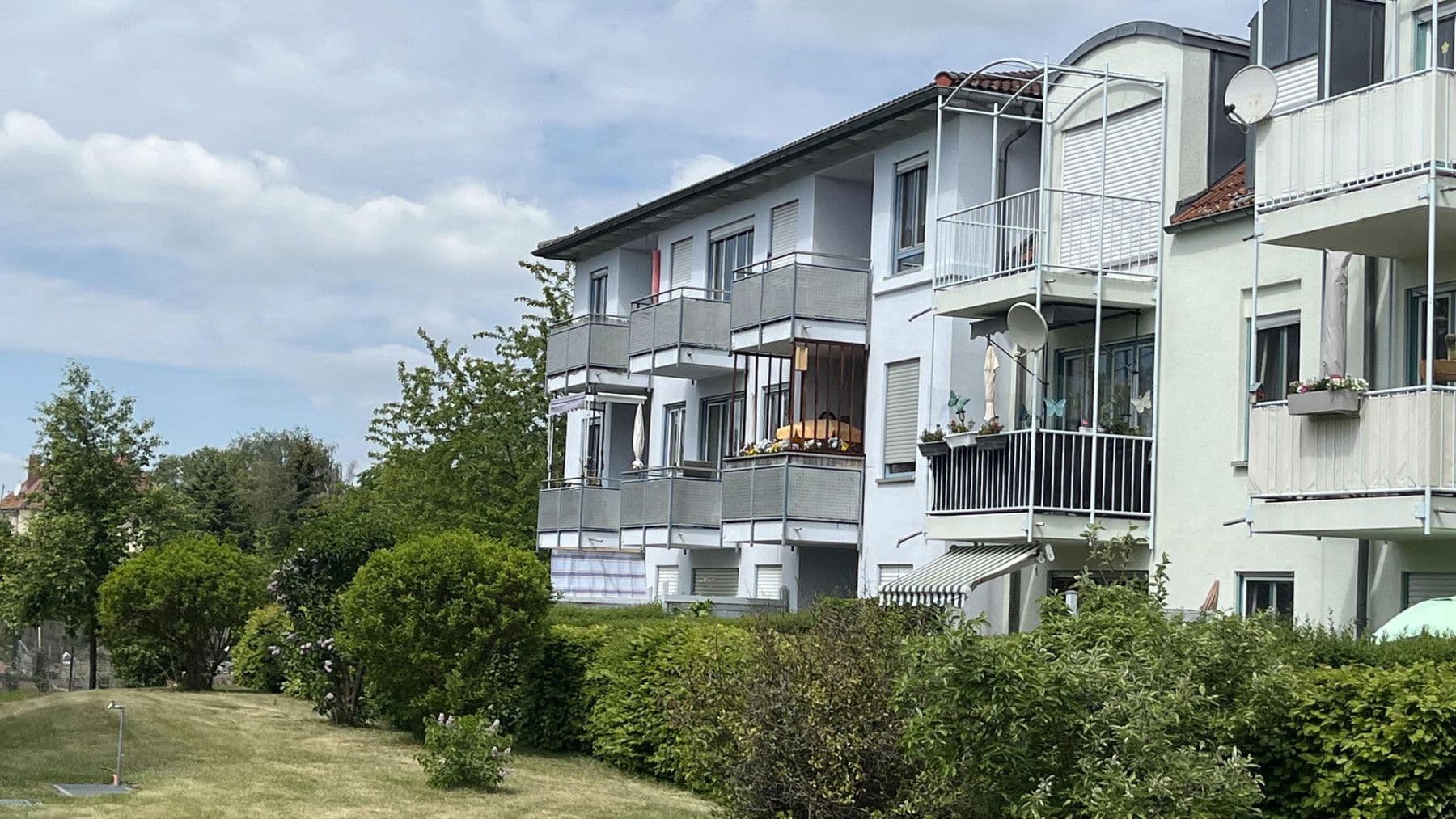 Prenájom bytu 3-izbový 72 m², Groß Kreutz (Havel), Brandenbursko Prenájom bytu 3-izbový 72 m², Groß Kreutz (Havel), Brandenbursko