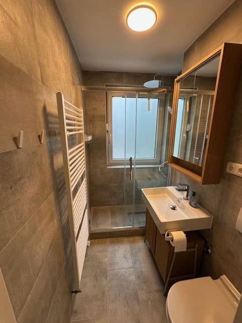 Prenájom bytu 1-izbový 33 m², Aidenbachstr. 102a, München, Bavorsko Prenájom bytu 1-izbový 33 m², Aidenbachstr. 102a, München, Bavorsko