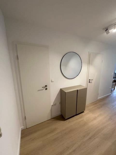 Prenájom bytu 1-izbový 33 m², Aidenbachstr. 102a, München, Bavorsko Prenájom bytu 1-izbový 33 m², Aidenbachstr. 102a, München, Bavorsko