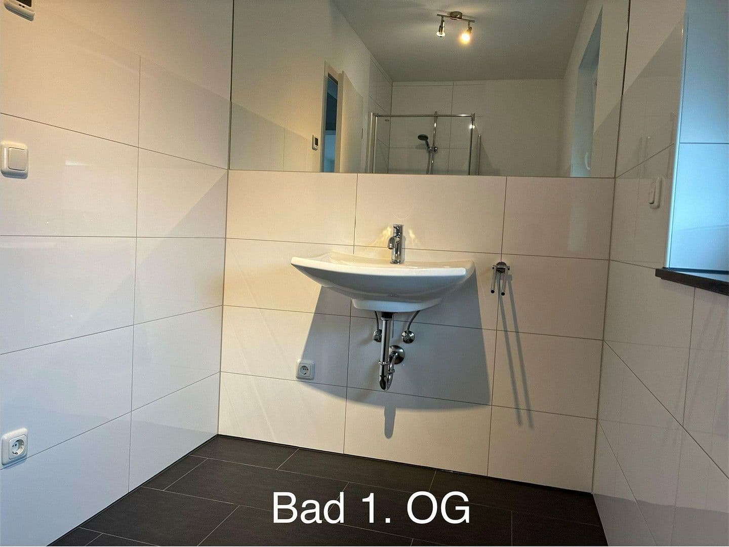 Prenájom domu 160 m², pozemek 140 m², Bergheim, Severné Porýnie - Westfálsko Prenájom domu 160 m², pozemek 140 m², Bergheim, Severné Porýnie - Westfálsko