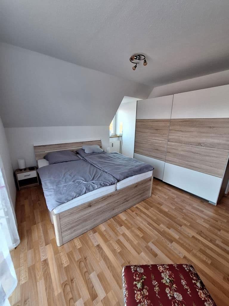 Prenájom bytu 3-izbový 63 m², Hauptstr. 33, Rheurdt, Severné Porýnie - Westfálsko Prenájom bytu 3-izbový 63 m², Hauptstr. 33, Rheurdt, Severné Porýnie - Westfálsko