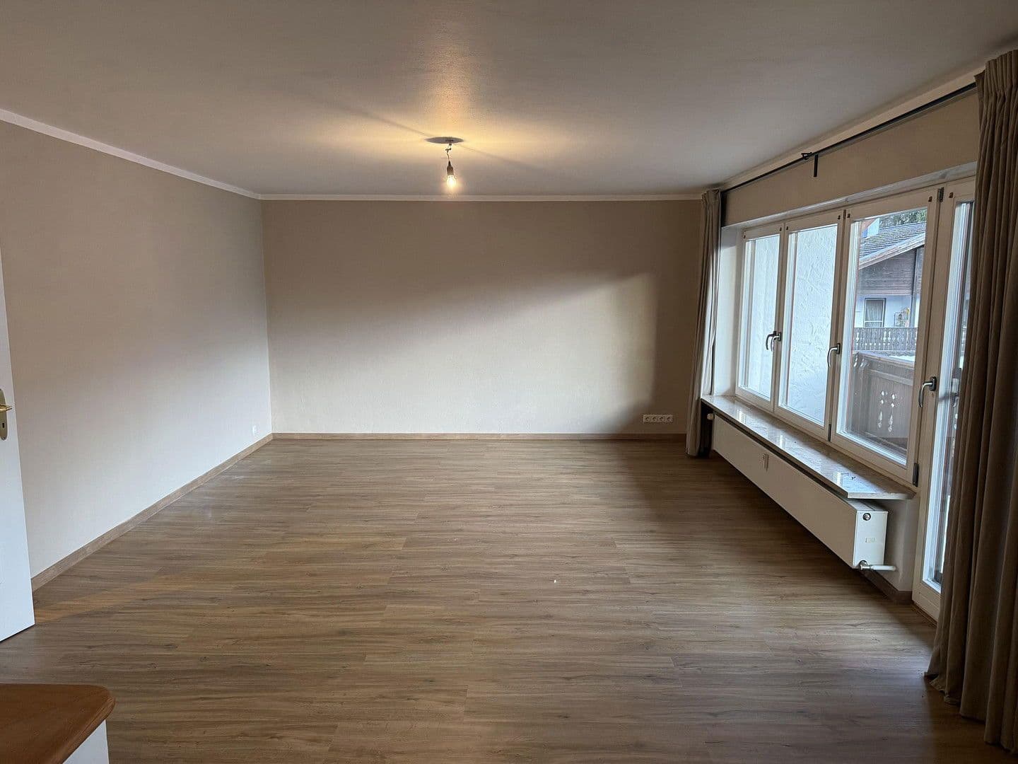 Predaj bytu 3-izbový 124 m², Koblberg 3, Soyen, Bavorsko Predaj bytu 3-izbový 124 m², Koblberg 3, Soyen, Bavorsko