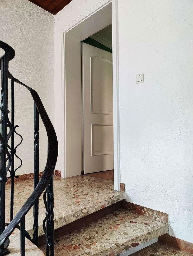 Predaj bytu 3-izbový 124 m², Koblberg 3, Soyen, Bavorsko Predaj bytu 3-izbový 124 m², Koblberg 3, Soyen, Bavorsko