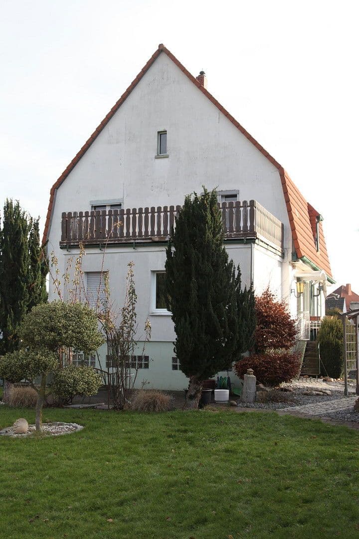 Predaj domu 185 m², pozemek 1.348 m², Lippstädter Straße 18, Erwitte, Severné Porýnie - Westfálsko Predaj domu 185 m², pozemek 1.348 m², Lippstädter Straße 18, Erwitte, Severné Porýnie - Westfálsko