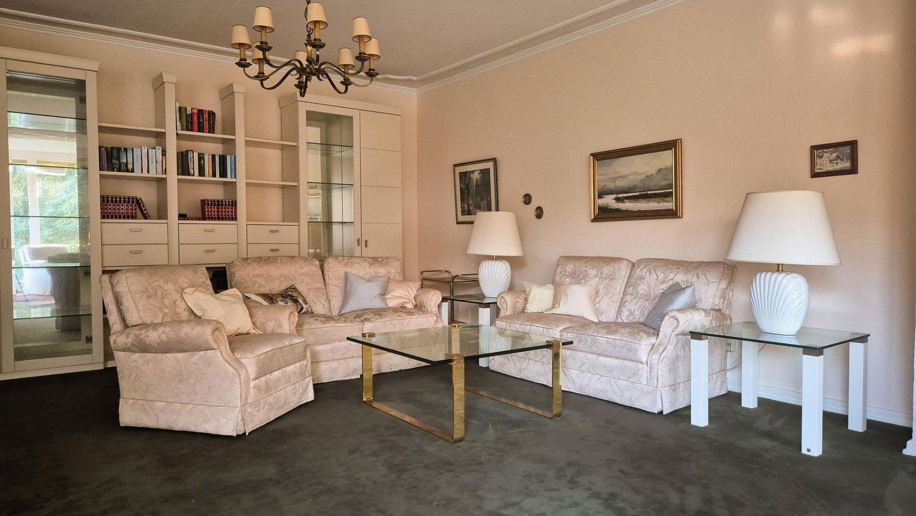 Predaj domu 120 m², pozemek 733 m², Wedel, Šlezvicko-Holštajnsko Predaj domu 120 m², pozemek 733 m², Wedel, Šlezvicko-Holštajnsko