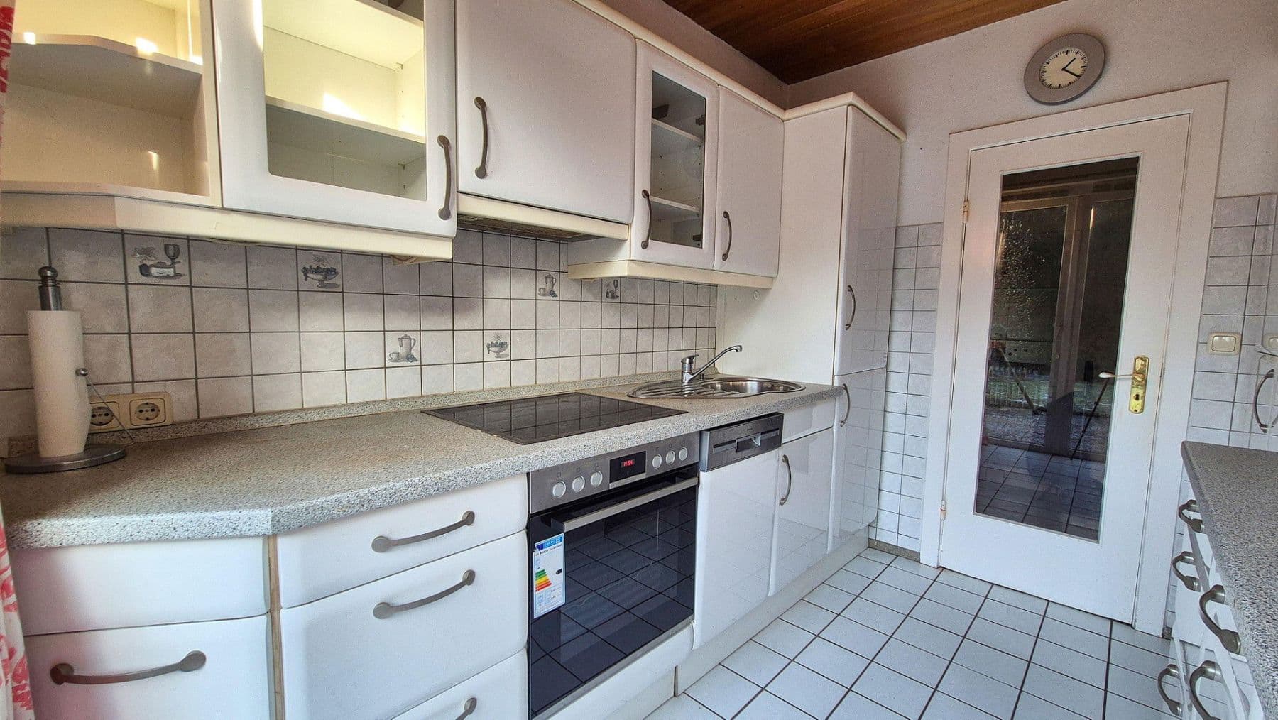 Predaj domu 120 m², pozemek 733 m², Wedel, Šlezvicko-Holštajnsko Predaj domu 120 m², pozemek 733 m², Wedel, Šlezvicko-Holštajnsko