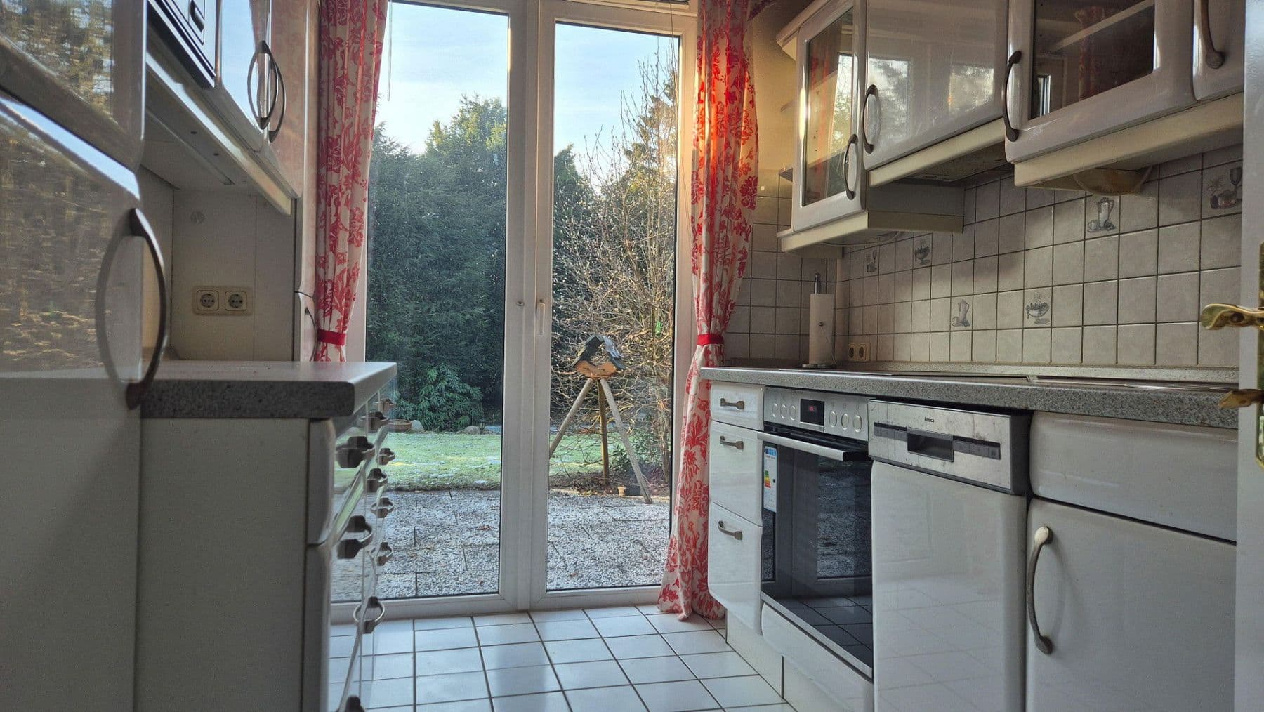 Predaj domu 120 m², pozemek 733 m², Wedel, Šlezvicko-Holštajnsko Predaj domu 120 m², pozemek 733 m², Wedel, Šlezvicko-Holštajnsko