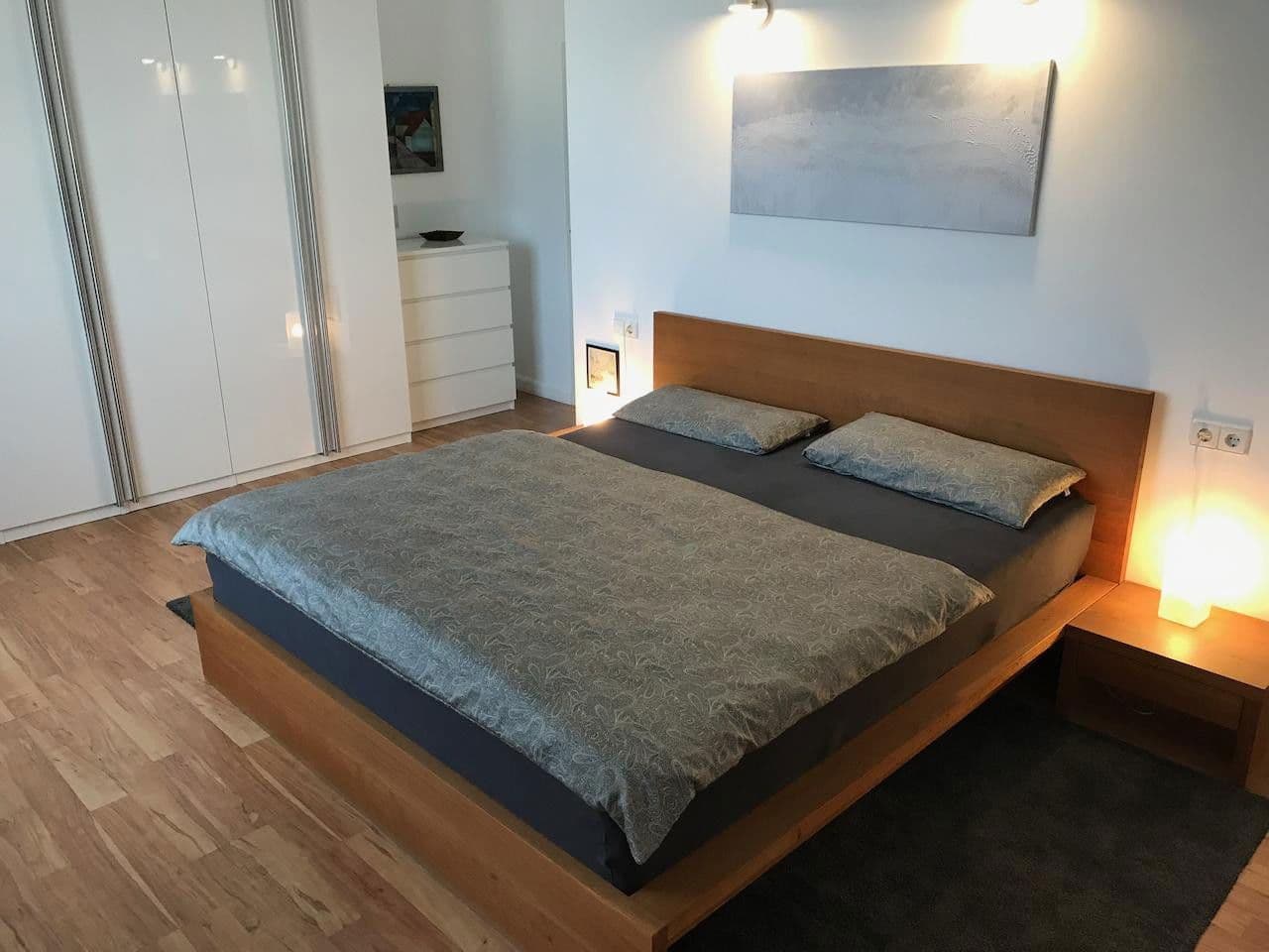 Predaj bytu 3-izbový 200 m², Pforzheim, Bádensko-Wurttembersko Predaj bytu 3-izbový 200 m², Pforzheim, Bádensko-Wurttembersko