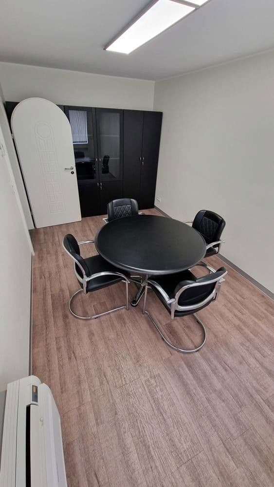 Prenájom kancelárie 70 m², Oederweg 43, Frankfurt am Main, Hesensko Prenájom kancelárie 70 m², Oederweg 43, Frankfurt am Main, Hesensko