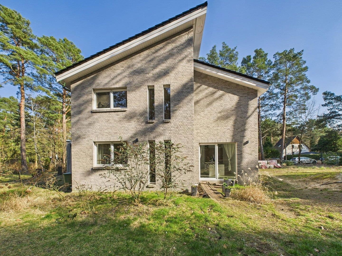 Predaj domu 178 m², pozemek 1.401 m², Mittenwalde, Brandenbursko Predaj domu 178 m², pozemek 1.401 m², Mittenwalde, Brandenbursko